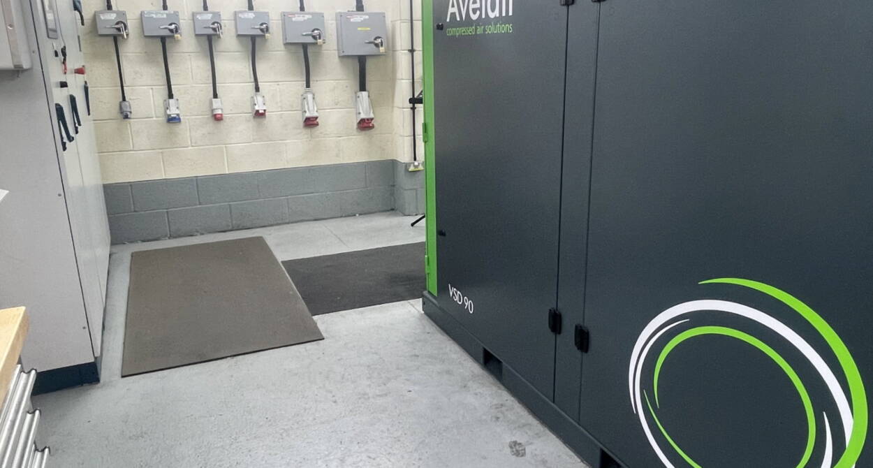 VSD 90 energy efficient air compressor installed at UK dairy farm